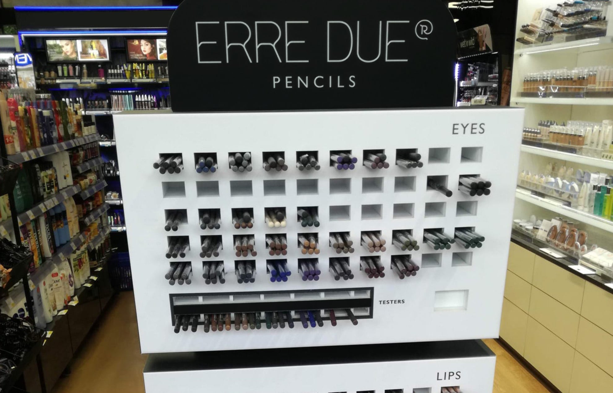 ERRE DUE pencils