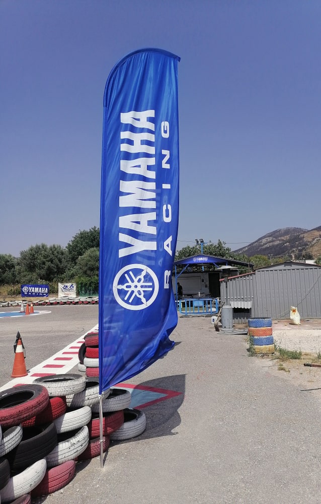 Yamaha Racing - Σημαία